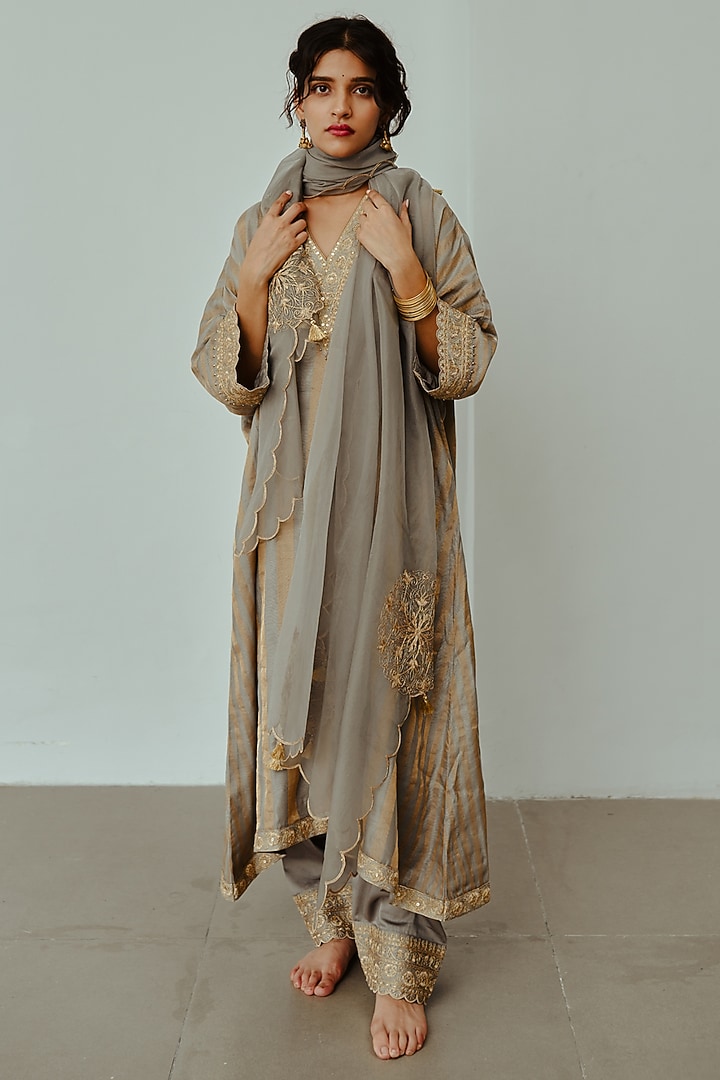 Smokey Grey Chanderi Handloom Hand Embroidered Kaftan Set by Wabi Sabi at Pernia's Pop Up Shop