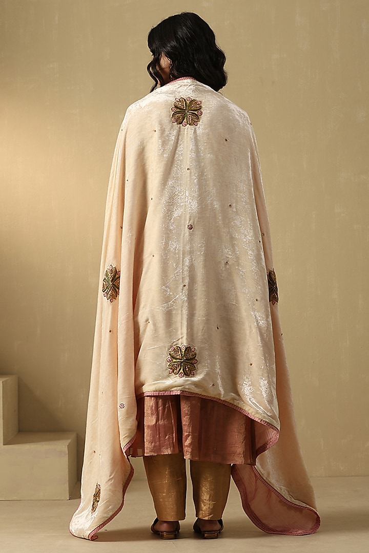 Off-White Silk Velvet Hand Embroidered Dushala by Weaverstory at Pernia's Pop Up Shop