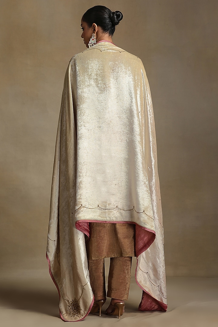 Off-White Silk Velvet Hand Embroidered Dushala by Weaverstory at Pernia's Pop Up Shop