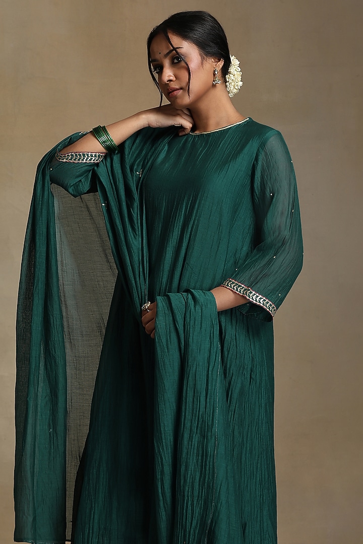 Teal Pure Chanderi Hand Embroidered Kurta Set by Weaverstory at Pernia's Pop Up Shop