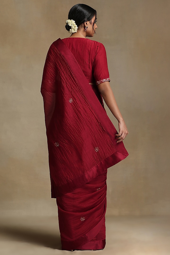 Red Pure Chanderi Hand Embroidered Party Wear Saree Set by Weaverstory at Pernia's Pop Up Shop
