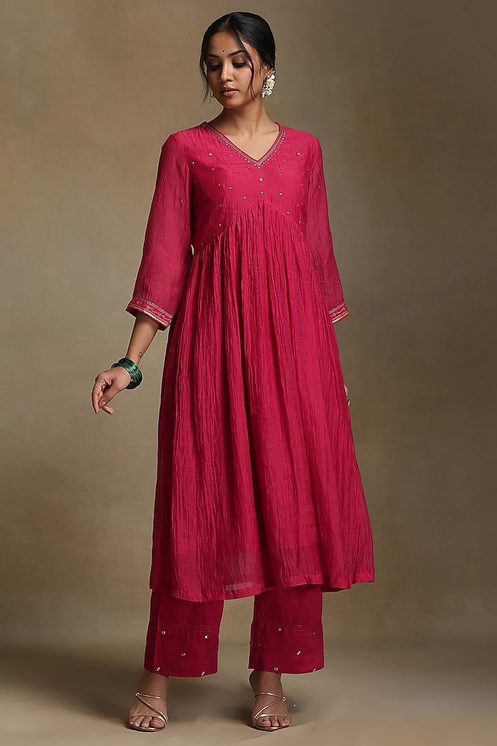Pink Pure Chanderi Hand Embroidered Kurta Set by Weaverstory at Pernia's Pop Up Shop