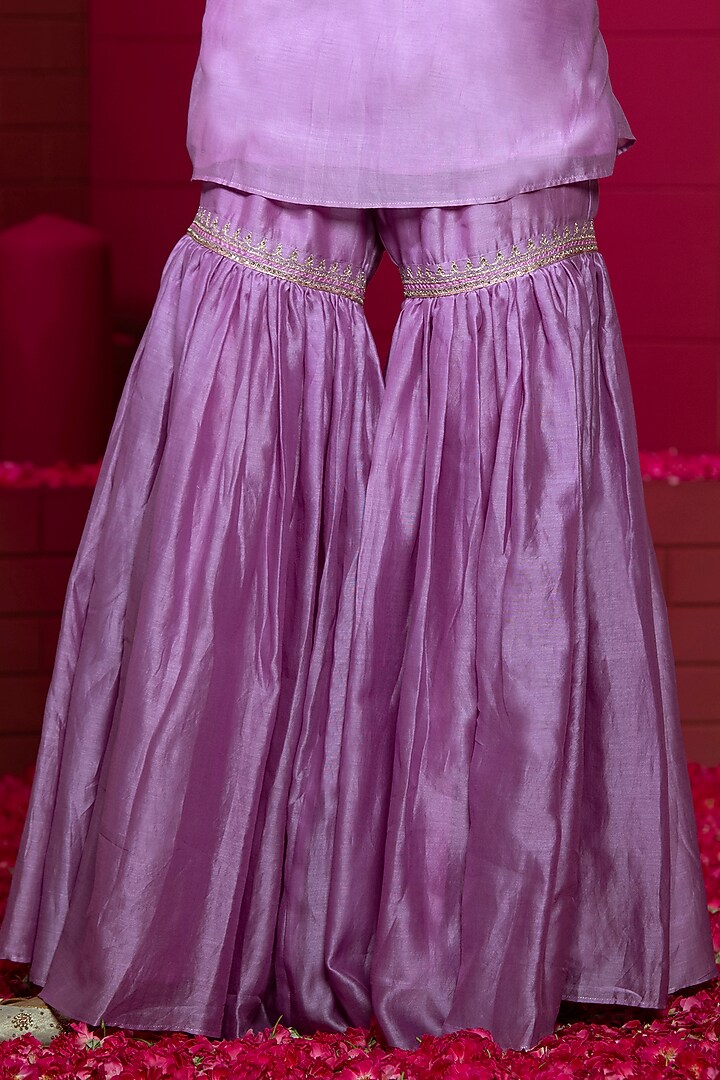 Lavender Chanderi Gharara Set by Weaverstory at Pernia's Pop Up Shop