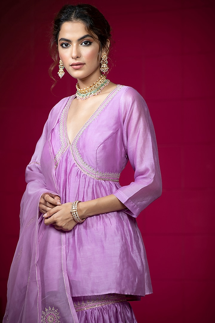 Lavender Chanderi Gharara Set by Weaverstory at Pernia's Pop Up Shop