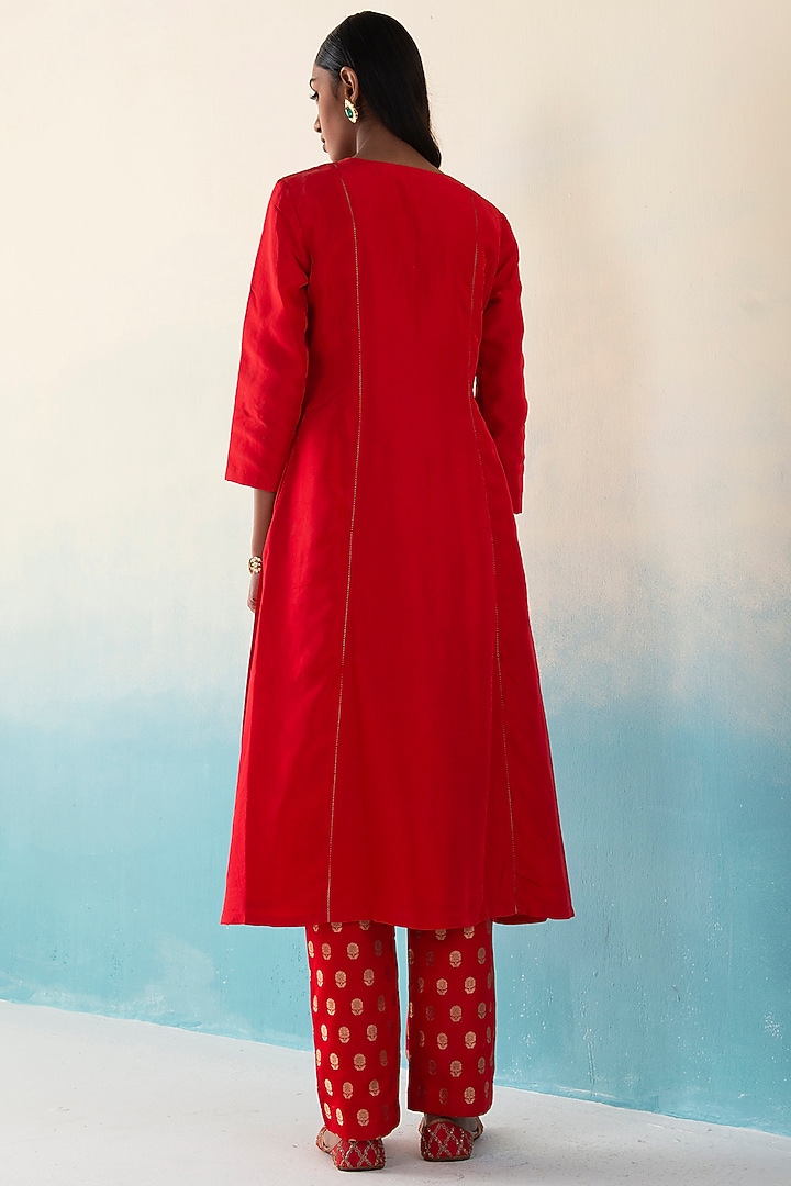 Gulaab Red Flared Kurta Set Zari Work by Weaverstory at Pernia's Pop Up Shop