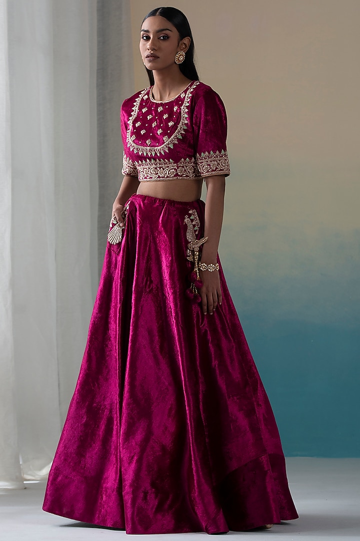 Fuchsia Hand Embroidered Wedding Lehenga Set by Weaverstory at Pernia's Pop Up Shop
