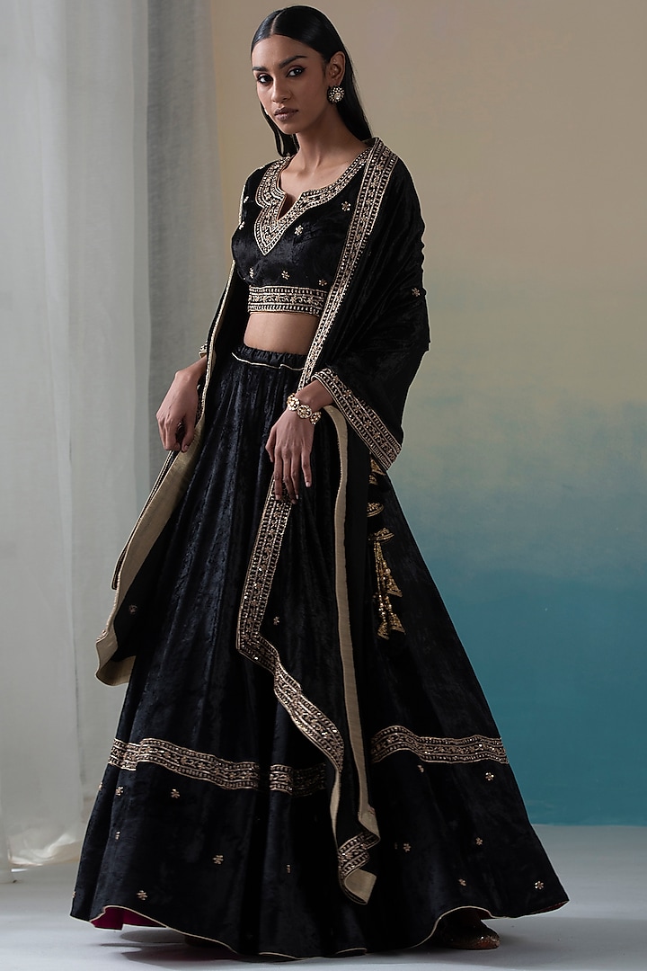 Black Hand Embroidered Lehenga Set by Weaverstory