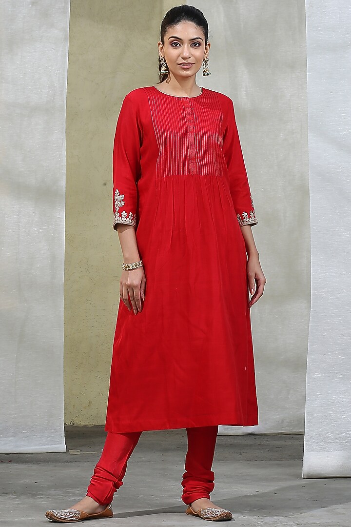 Bold Red Handloom Kurta Set by Weaverstory at Pernia's Pop Up Shop