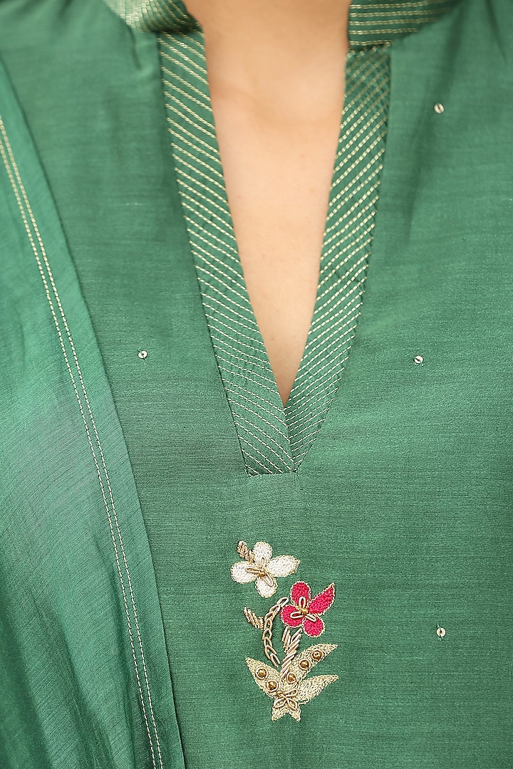 Sage Green Pure Chanderi Silk Motif Embroidered Kurta Set by Weaverstory at Pernia's Pop Up Shop