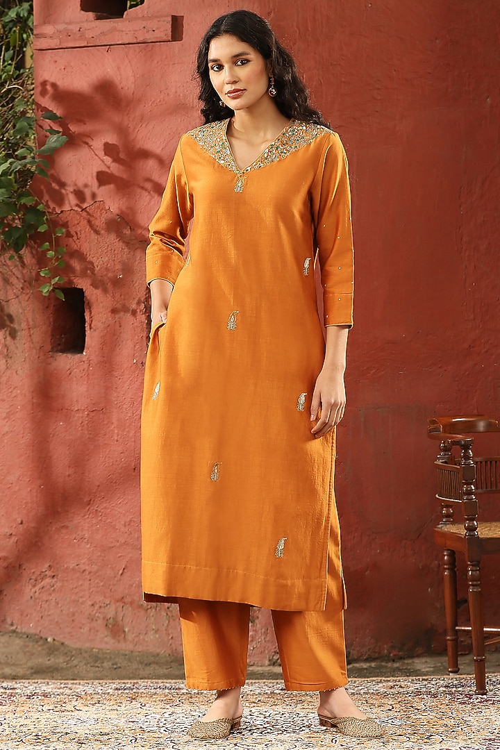 Burnt Orange Pure Chanderi Silk Boota Embellished Kurta Set by Weaverstory at Pernia's Pop Up Shop