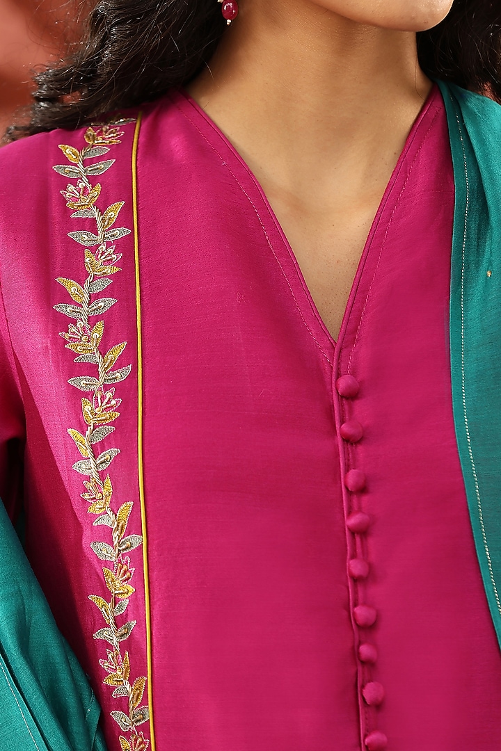 Pink Pure Chanderi Silk Zardosi Embroidered Kurta Set by Weaverstory at Pernia's Pop Up Shop