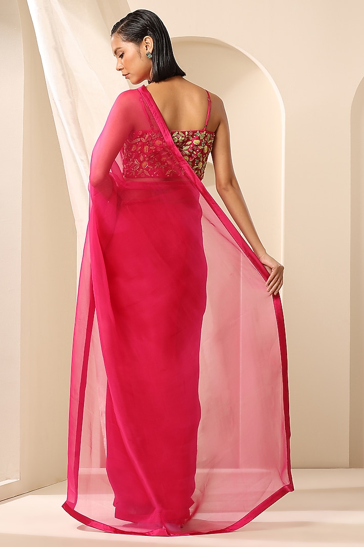 Magenta Pure Organza Handcrafted Party Wear Saree by Weaverstory at Pernia's Pop Up Shop