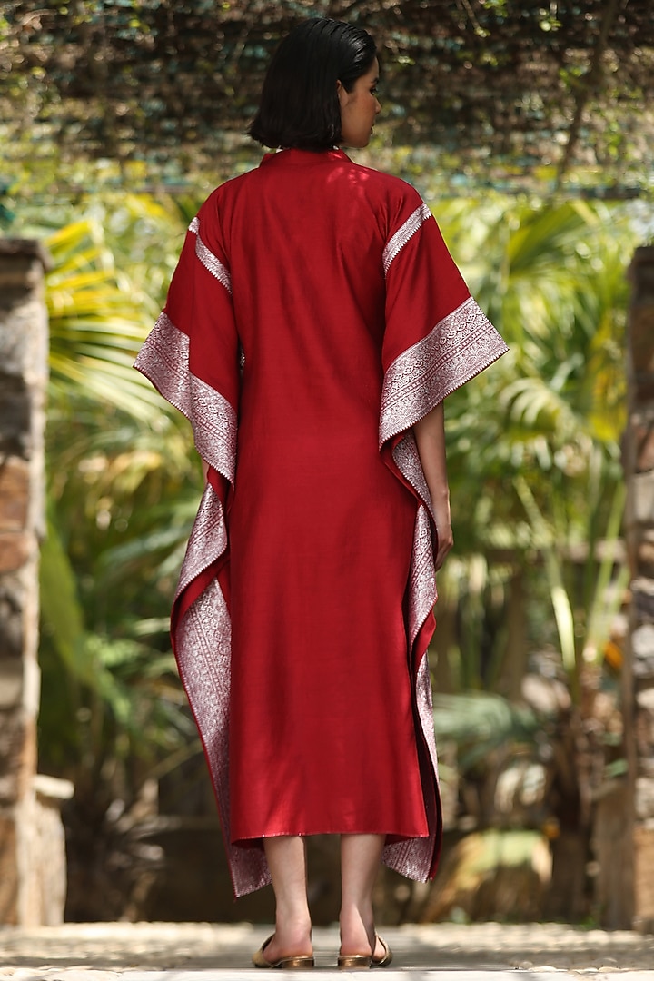 Maroon Handloom Pure Silk Kaftan by Weaverstory at Pernia's Pop Up Shop