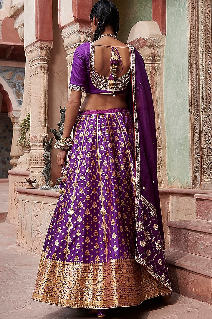 Purple Hand Crafted Bridal Lehenga Set by Weaverstory at Pernia's Pop Up Shop