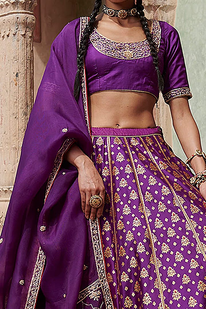 Purple Hand Crafted Bridal Lehenga Set by Weaverstory at Pernia's Pop Up Shop