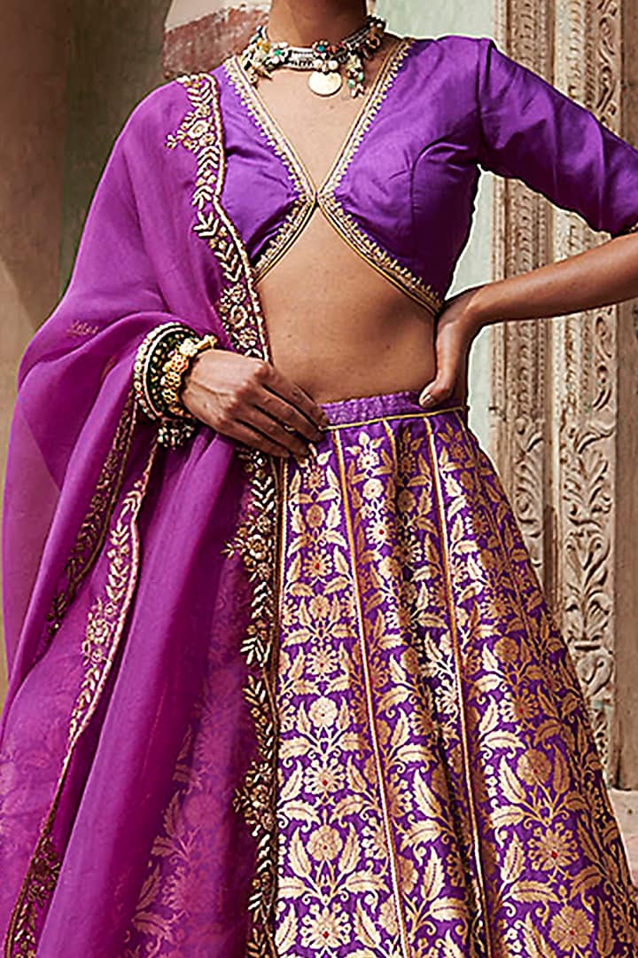 Purple Banarasi Bridal Lehenga Set by Weaverstory at Pernia's Pop Up Shop