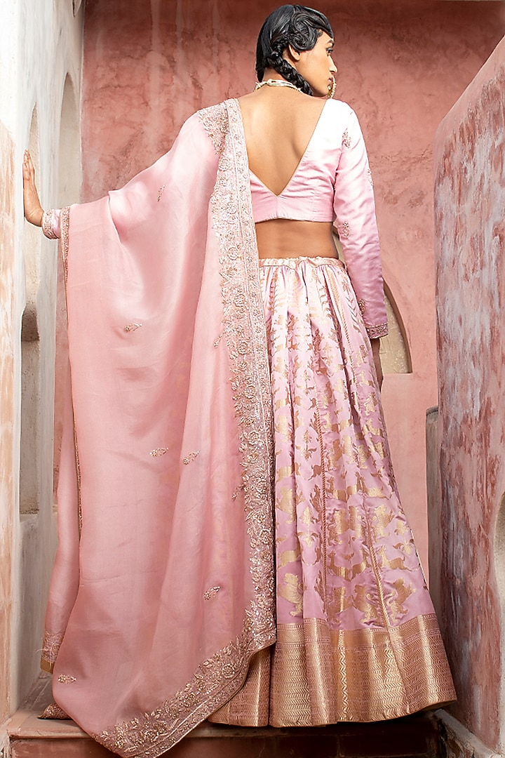 Light Pink Handloom Bridal Lehenga Set by Weaverstory at Pernia's Pop Up Shop