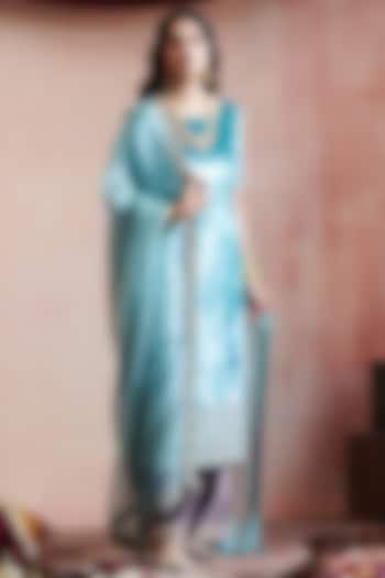 Ice Blue Velvet Hand Embroidered Kurta Set by Weaverstory at Pernia's Pop Up Shop