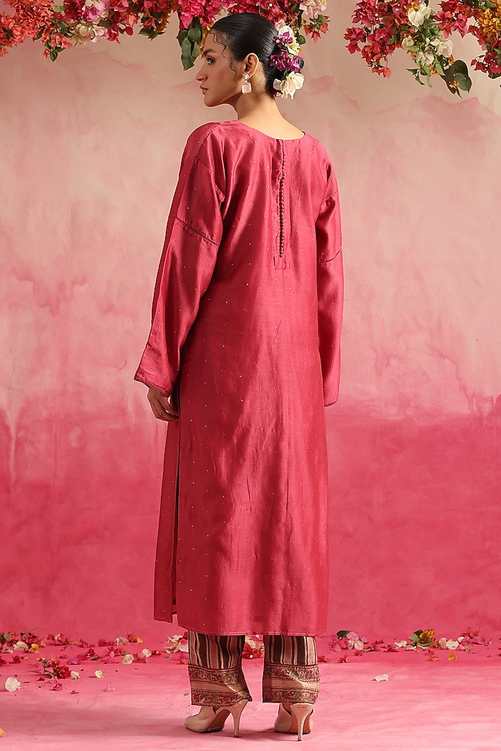 Magenta Chanderi Cotton Silk Kurta Set by Weaverstory at Pernia's Pop Up Shop
