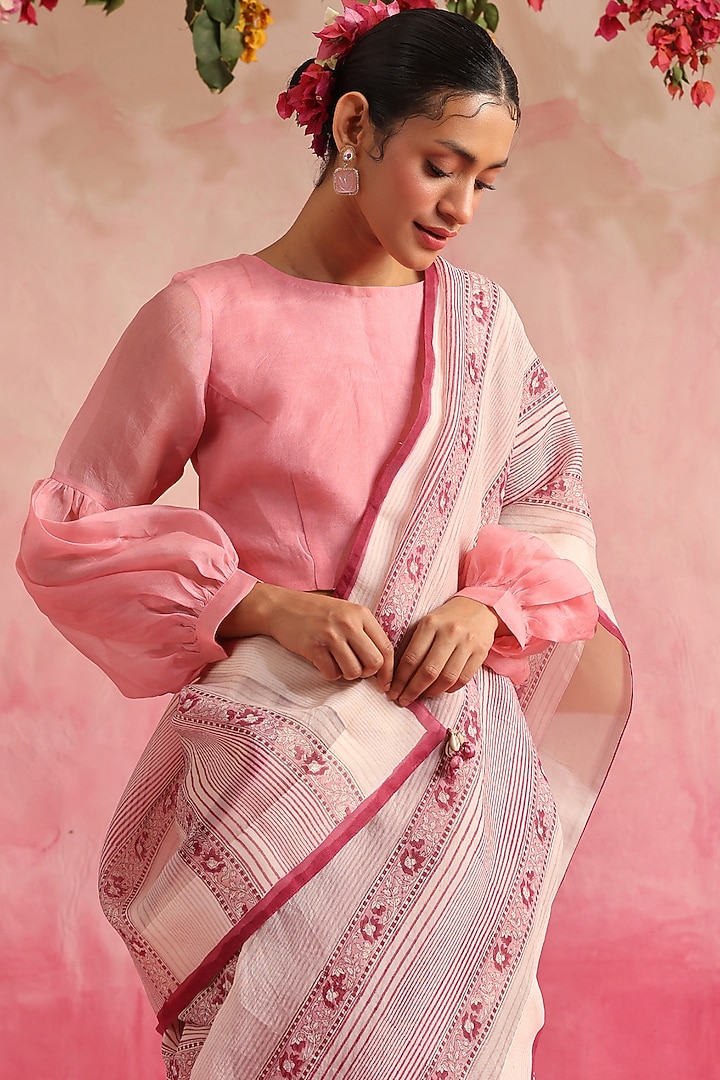 Off-White Organza Printed Party Wear Saree by Weaverstory at Pernia's Pop Up Shop