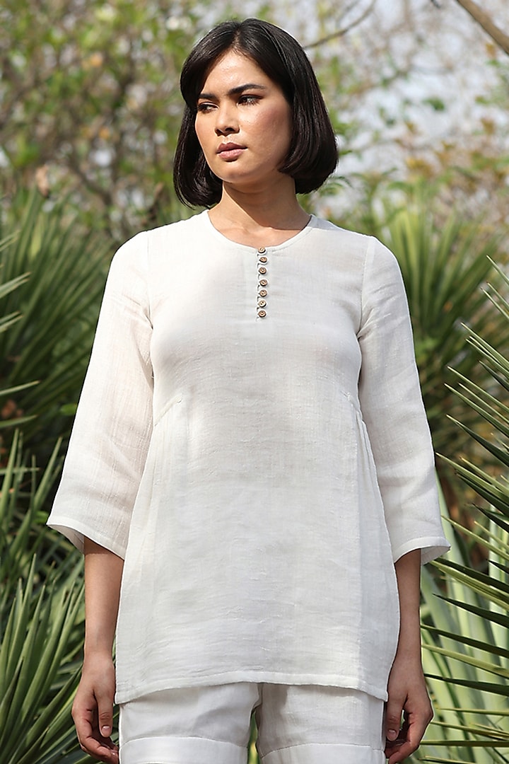 White Cotton Double Gauze Top by Weaverstory at Pernia's Pop Up Shop