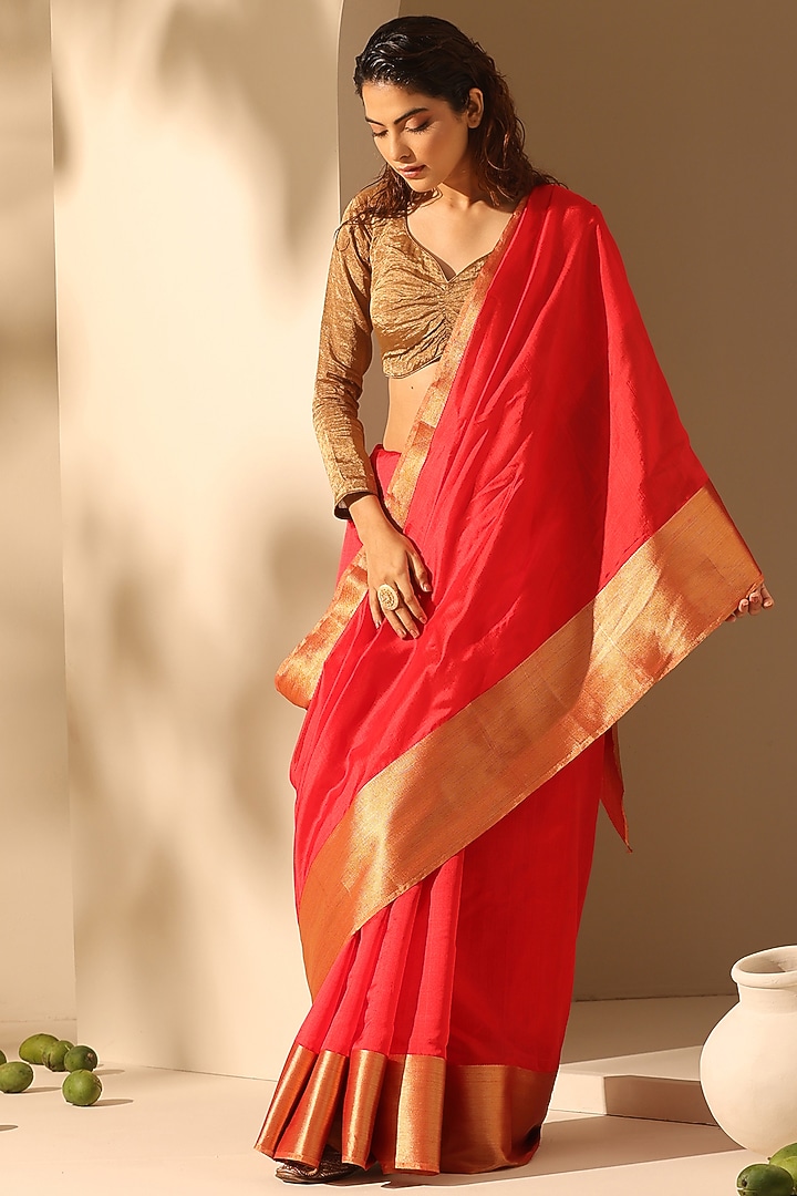 Red Pure Chanderi Silk Handloom Festive Saree Set by Weaverstory at Pernia's Pop Up Shop