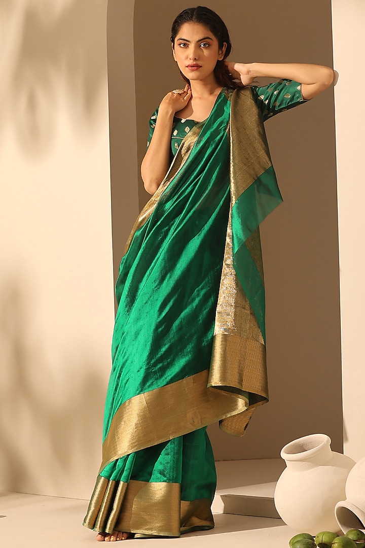 Dark Green Chanderi Silk Handloom Festive Saree Set by Weaverstory at Pernia's Pop Up Shop