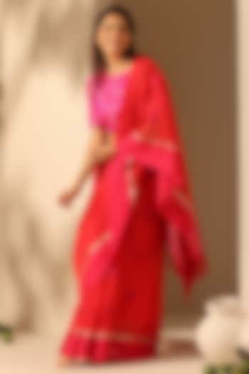 Red Pure Cotton Chanderi Handloom Party Wear Saree Set by Weaverstory at Pernia's Pop Up Shop