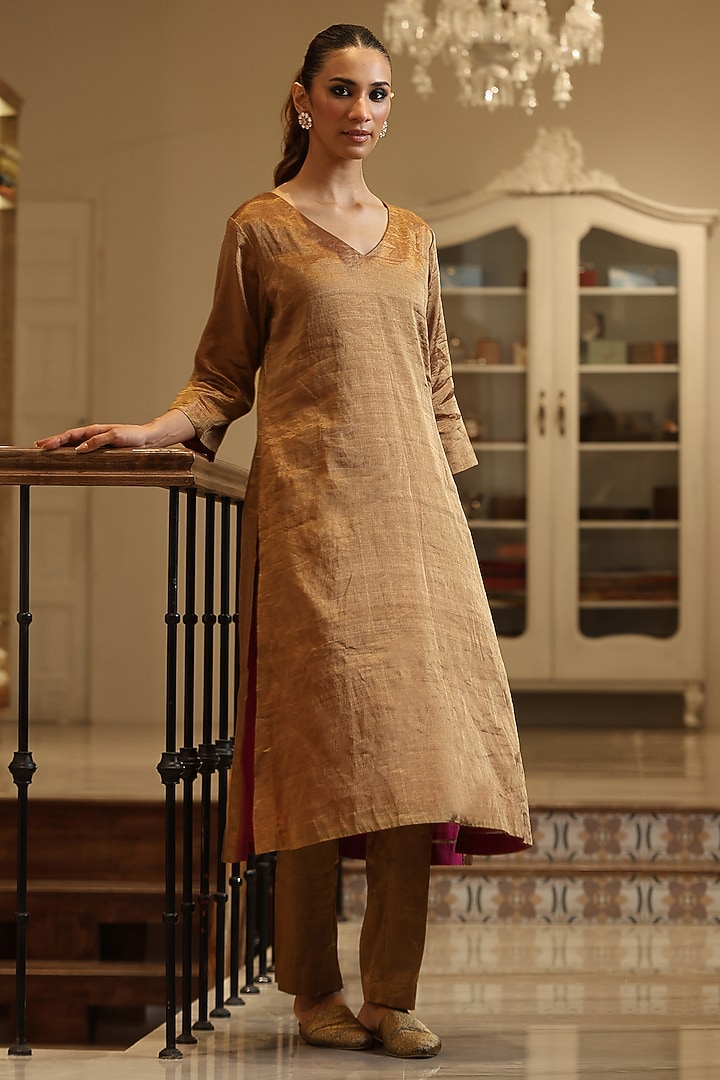 Golden Handloom Tissue A-Line Kurta Set by Weaverstory at Pernia's Pop Up Shop