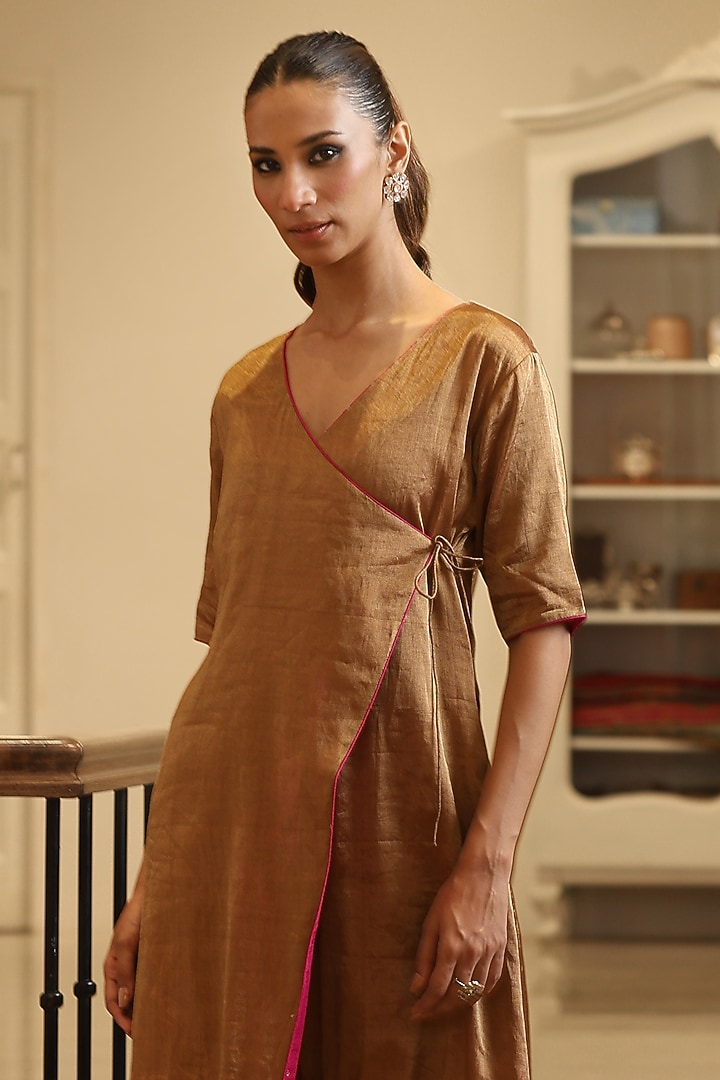 Golden Handloom Tissue Angrakha Kurta Set by Weaverstory at Pernia's Pop Up Shop