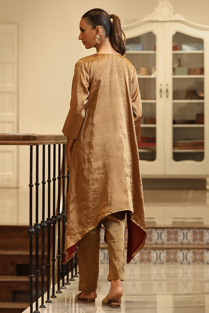 Gold & Silver Handloom Tissue Kurta Set by Weaverstory at Pernia's Pop Up Shop