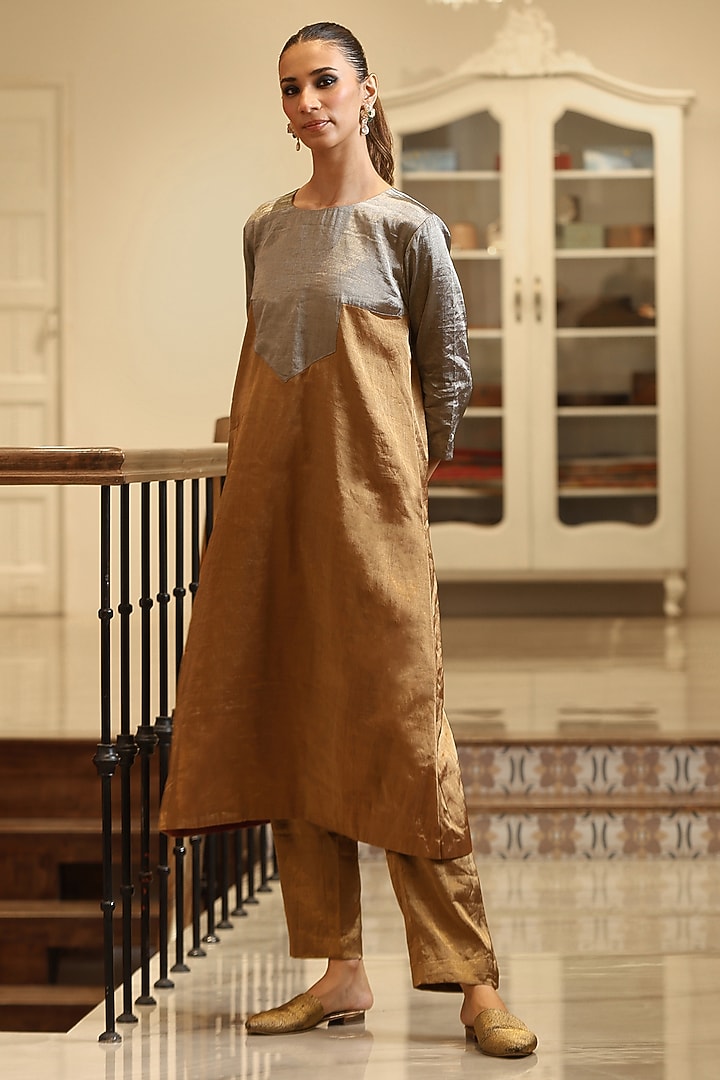 Gold & Silver Handloom Tissue Kurta Set by Weaverstory at Pernia's Pop Up Shop