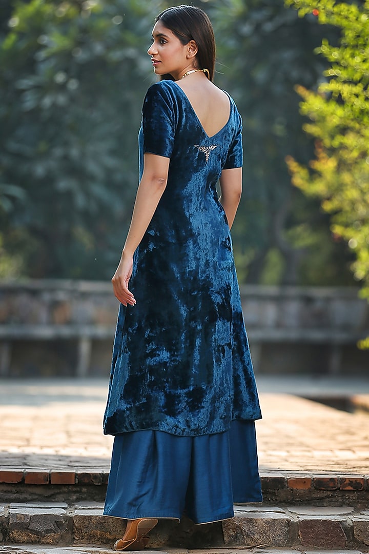 Teal Blue Silk Velvet Embroidered A-Line Kurta Set by Weaverstory at Pernia's Pop Up Shop