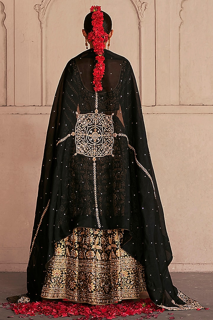 Black Katan Silk Zardosi Hand Embroidered Brocade Banarasi Dual-Shaded Kalidar Bridal Lehenga Set by Weaverstory at Pernia's Pop Up Shop