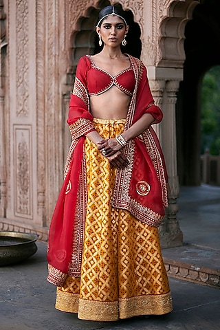 Yellow Georgette Banarasi Bandhej Kalidar Lehenga Set by Weaverstory