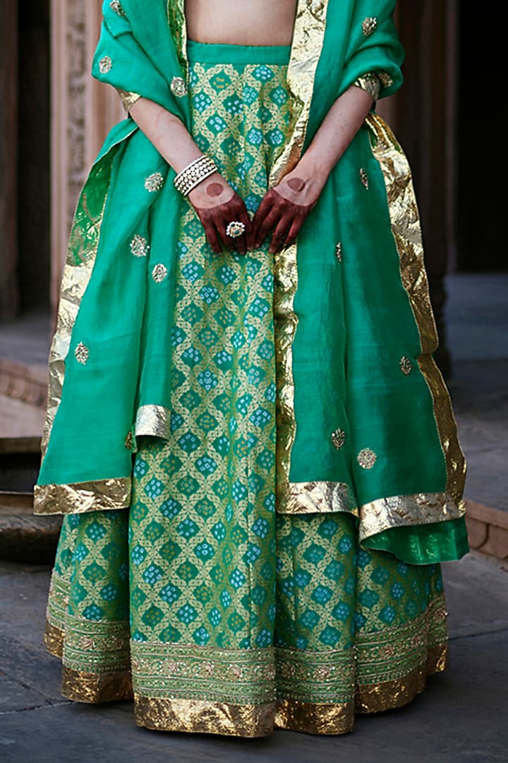 Light Green Georgette Banarasi Bandhej Kalidar Wedding Lehenga Set by Weaverstory at Pernia's Pop Up Shop