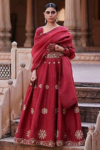 Vermillion Red Raw Silk Zardosi Kalidar Lehenga Set by Weaverstory