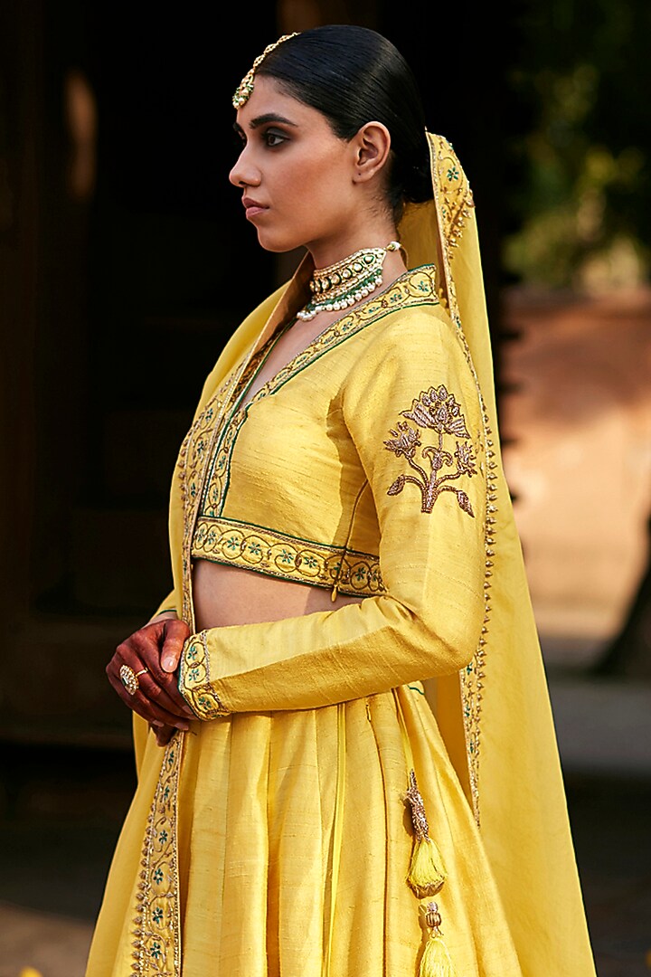 Yellow Raw Silk Zardosi Hand Embroidered Kalidar Bridal Lehenga Set by Weaverstory at Pernia's Pop Up Shop