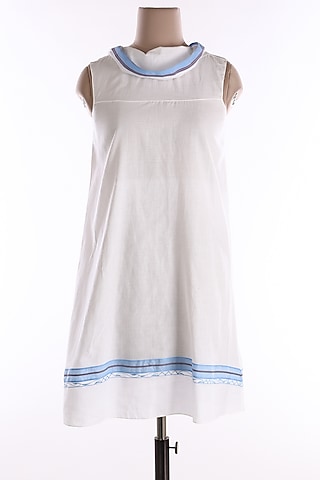 White Sleeveless Tunic by Wendell Rodricks