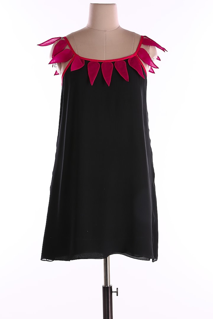 Black & Red Linen Tunic by Wendell Rodricks