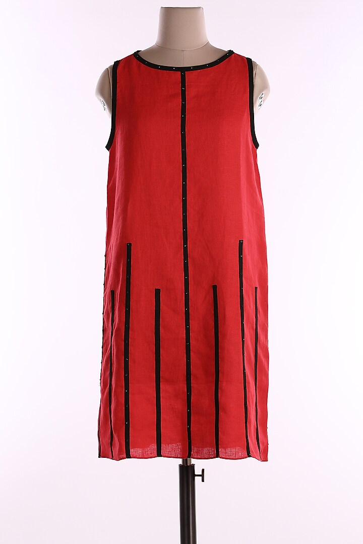 Red Linen Tunic by Wendell Rodricks at Pernia's Pop Up Shop