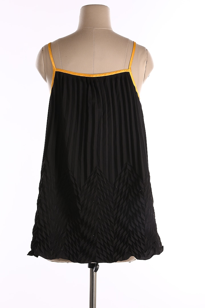 Black Sleeveless Pleated Top by Wendell Rodricks at Pernia's Pop Up Shop