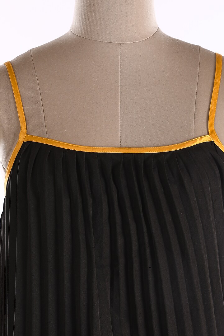 Black Sleeveless Pleated Top by Wendell Rodricks at Pernia's Pop Up Shop