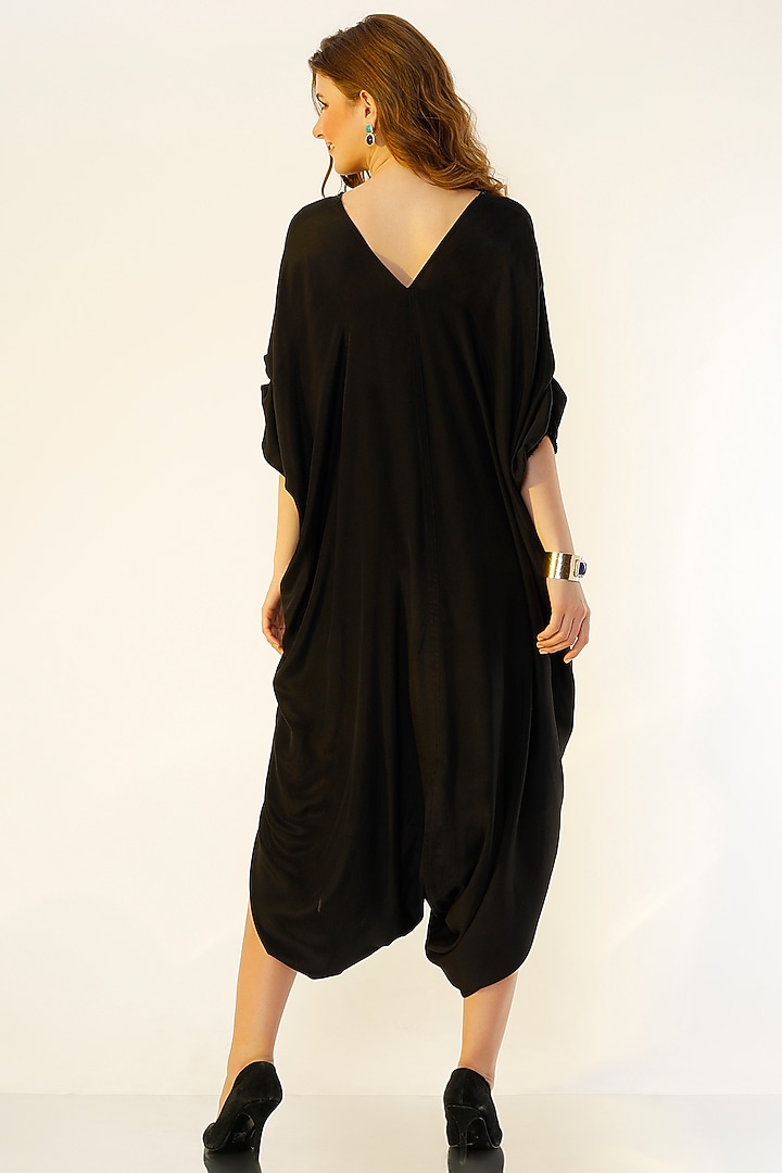 Black Pleated Kaftan by Wendell Rodricks at Pernia's Pop Up Shop