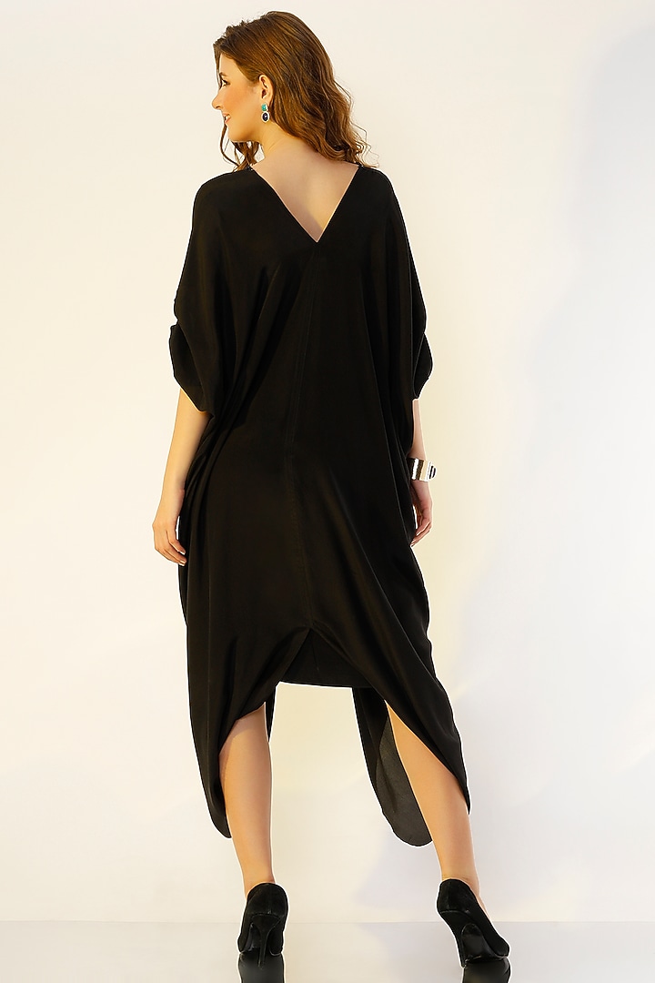 Black Pleated Kaftan by Wendell Rodricks at Pernia's Pop Up Shop
