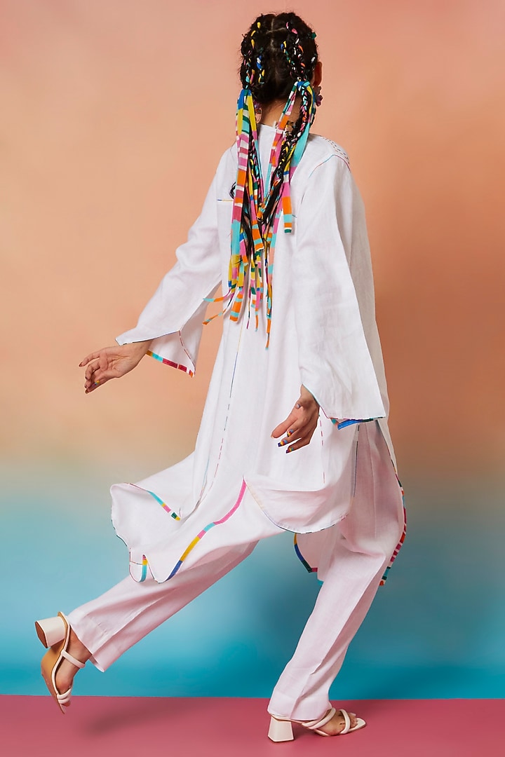 White Linen Asymmetric Kurta by Wendell Rodricks at Pernia's Pop Up Shop