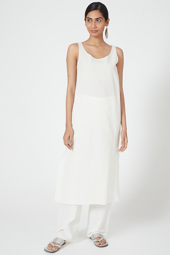Ivory Straight Cut Linen Pants by Wendell Rodricks at Pernia's Pop Up Shop