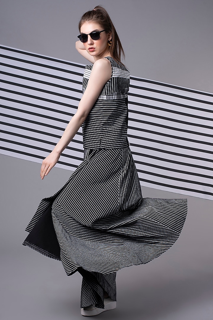 Black Printed Draped Skirt by Wendell Rodricks at Pernia's Pop Up Shop