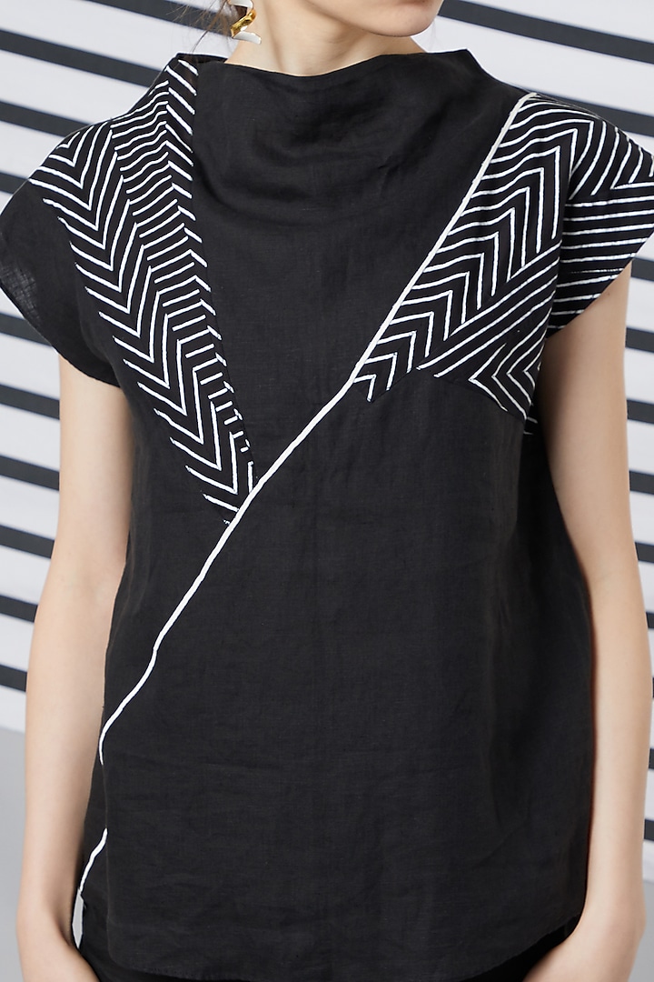 Black Monochrome Oversize Patchwork Top by Wendell Rodricks at Pernia's Pop Up Shop