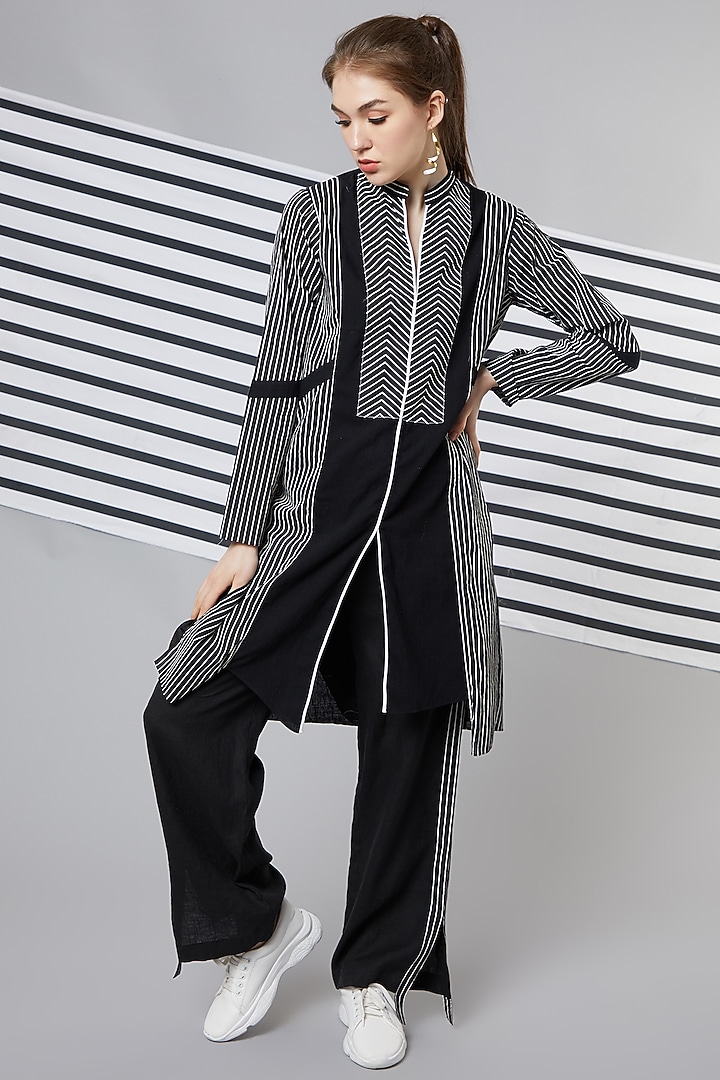 Black Striped Panelled Tunic Set by Wendell Rodricks at Pernia's Pop Up Shop